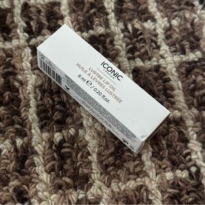 ICONIC LONDON Lustre Lip Oil She’s a Peach